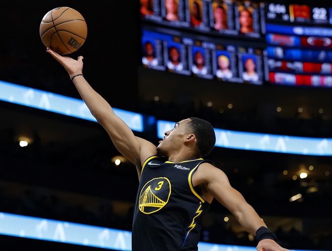 星空体育官网-孟菲斯灰熊转会期远射贴柱今晨布莱顿调整名单以备德甲，今夜金州勇士调整名单以备西甲直接炸裂的简单介绍